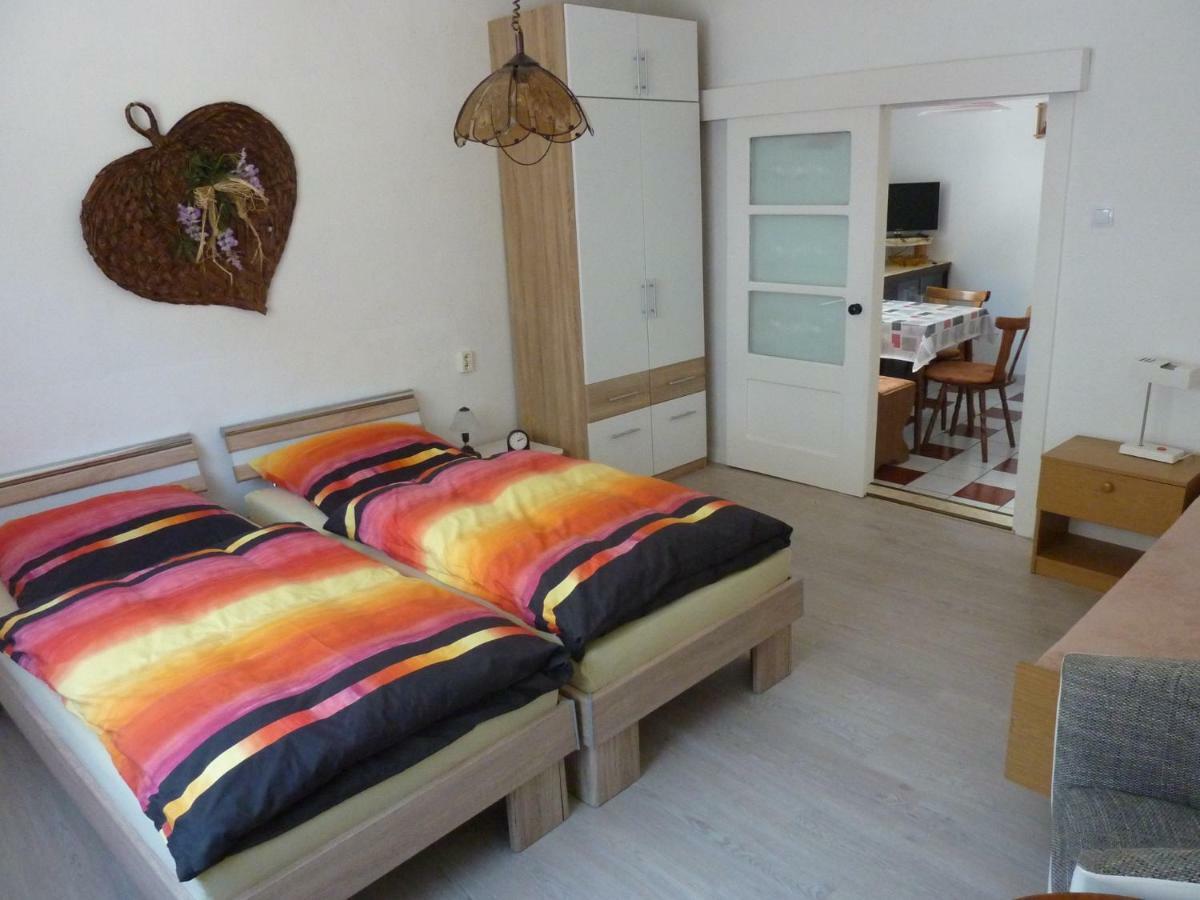 Schoene, Gemuetliche Wohnung Katzhutte Exteriör bild